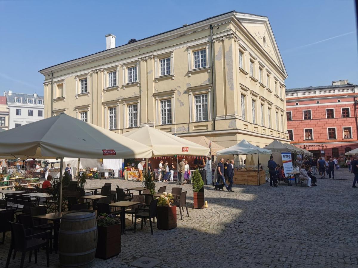 Town Square Apartment Люблин Экстерьер фото